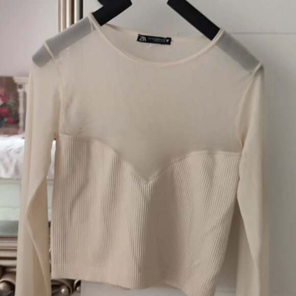 Zara mesh stitching top - Picture 1 of 5